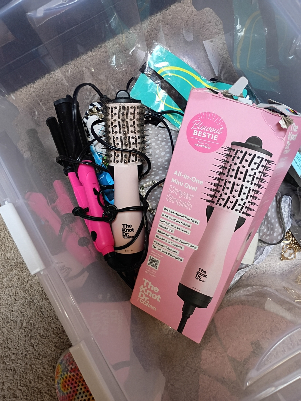 The Knot Dr. All-in-One Mini Oval Dryer Brush in Pink